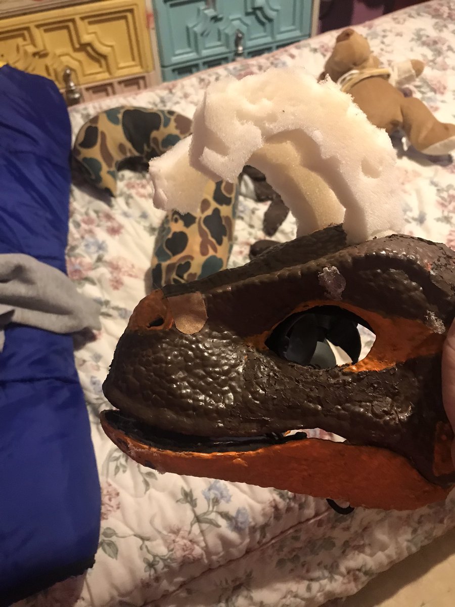 AXEtheMUTT's tweet photo. No thoughts only- if I’m going to be able to sale this or not 😢 he is up to go to a new home for $20 (on Mercari under the dinomask search) #mercari #furry #fursuit https://t.co/QascxxFirF
