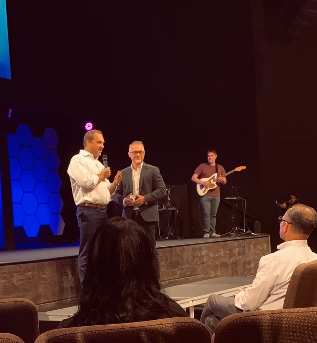 MattLarkin4WA's tweet photo. We’re so grateful to Pastor Dennis and Pastor Lori for letting my family come and join them at Experience Church in Puyallup. It was a wonderful Sunday and I’m honored to have the Pastor’s personal endorsement in my race for Congress. https://t.co/KKWfHIbSHX