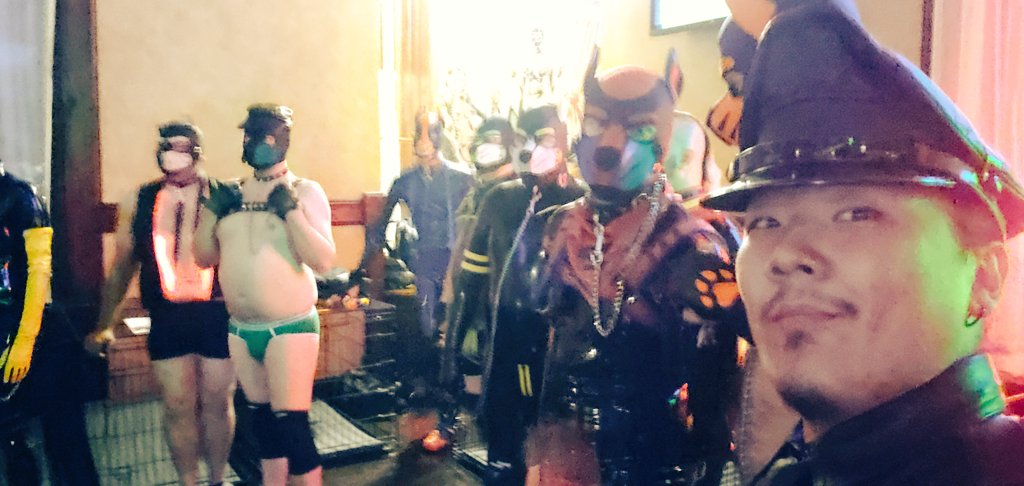 NaughtyAnubis's tweet photo. I had an AMAZING time @RubberBallUSA 2022!
Thank you for the opportunity to be the Rent-a-Pup coordinator.
Thank you #NSKC & #TCPP Pups for being good boys!
It was amazing to see Mistress @JeanBardot & allowing me to kiss ๐ her foot at the afterparty.
See you next year! https://t.co/KHch51r0e7