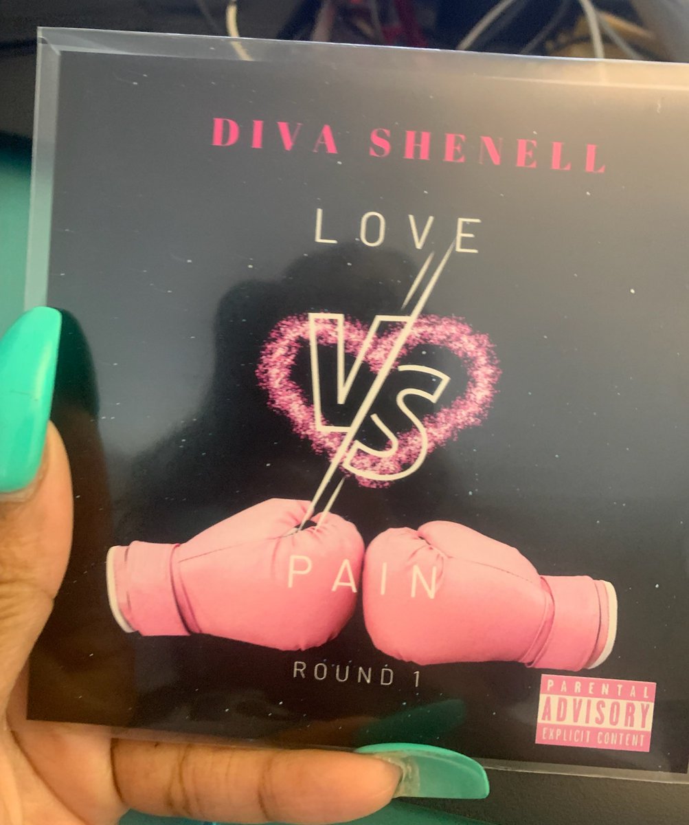 diva_shenell's tweet photo. EP dropped today!! LovevsPain 
Available to stream on all platforms... It's a whole vibe..
https://t.co/Mm7A7S8EQM
#rnb #music #NewArtist #divashenell https://t.co/LGQYtLOvdw