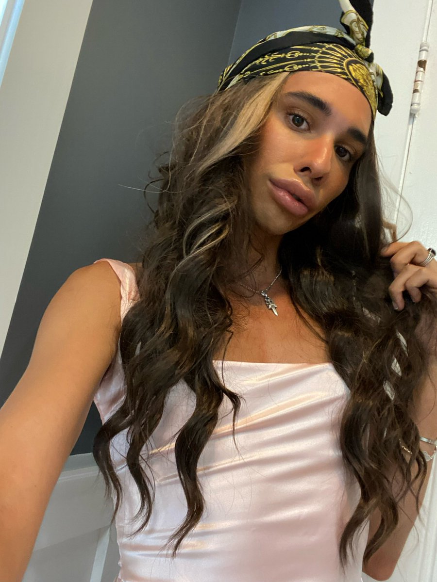 TSjasminex's tweet photo. #erostrans #transeros #erosads #transonlyfans #trans #tgirl #erosgirls #birchplace https://t.co/UIeKe5YIYw