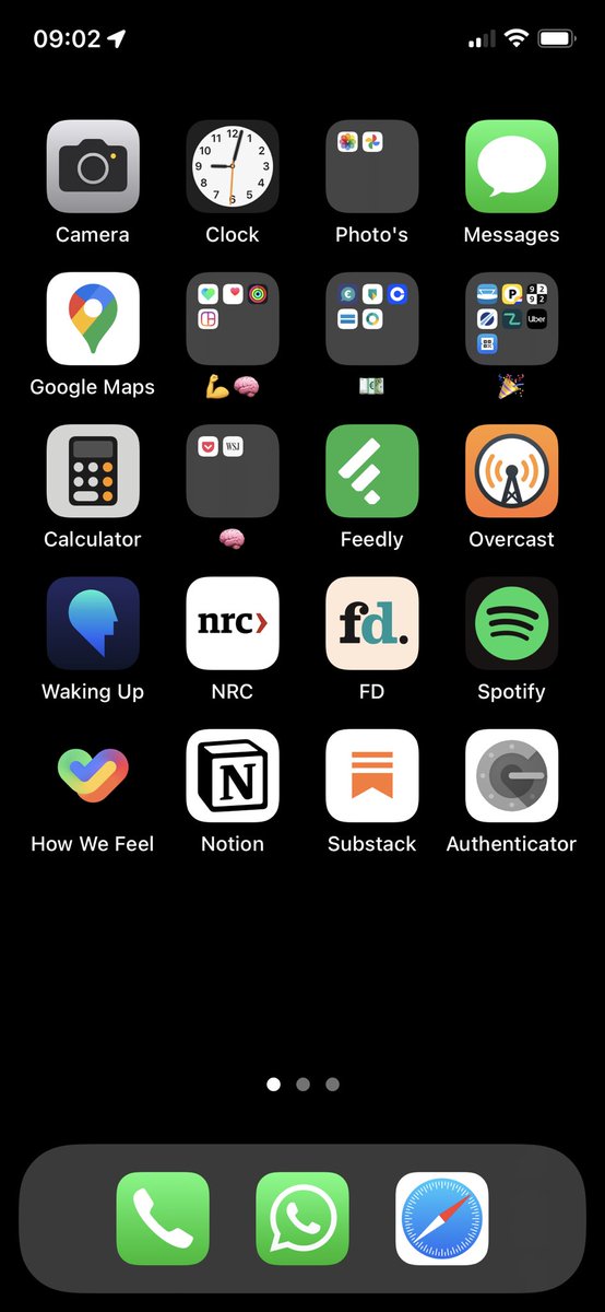 Home screen mid 2022. Less is more.