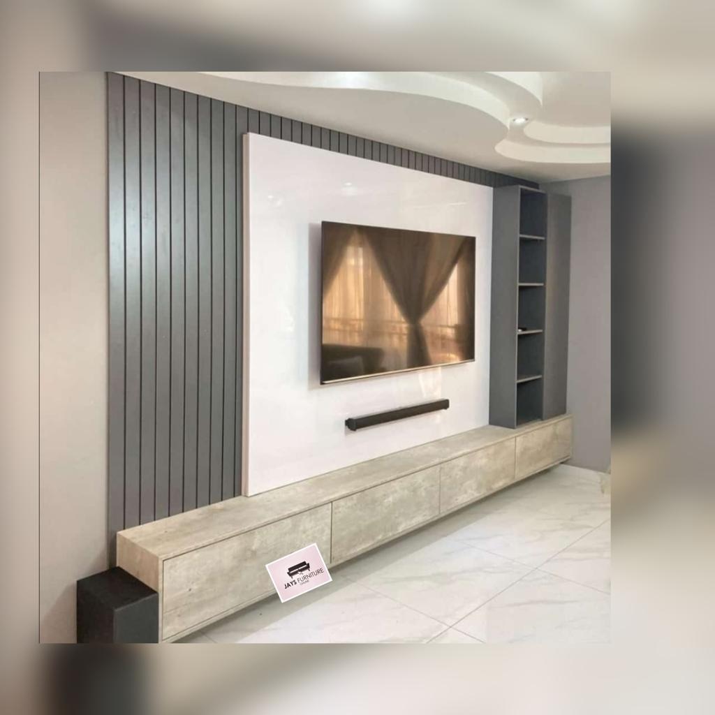 Diegochuene's tweet photo. We make any kind of furniture @online_jays you  contact us on 0693912127  or DM us 
#HaveFaith 
 #RIPBruno
#PhalaPhalaFarmGate  https://t.co/AcLUvR8sJ2