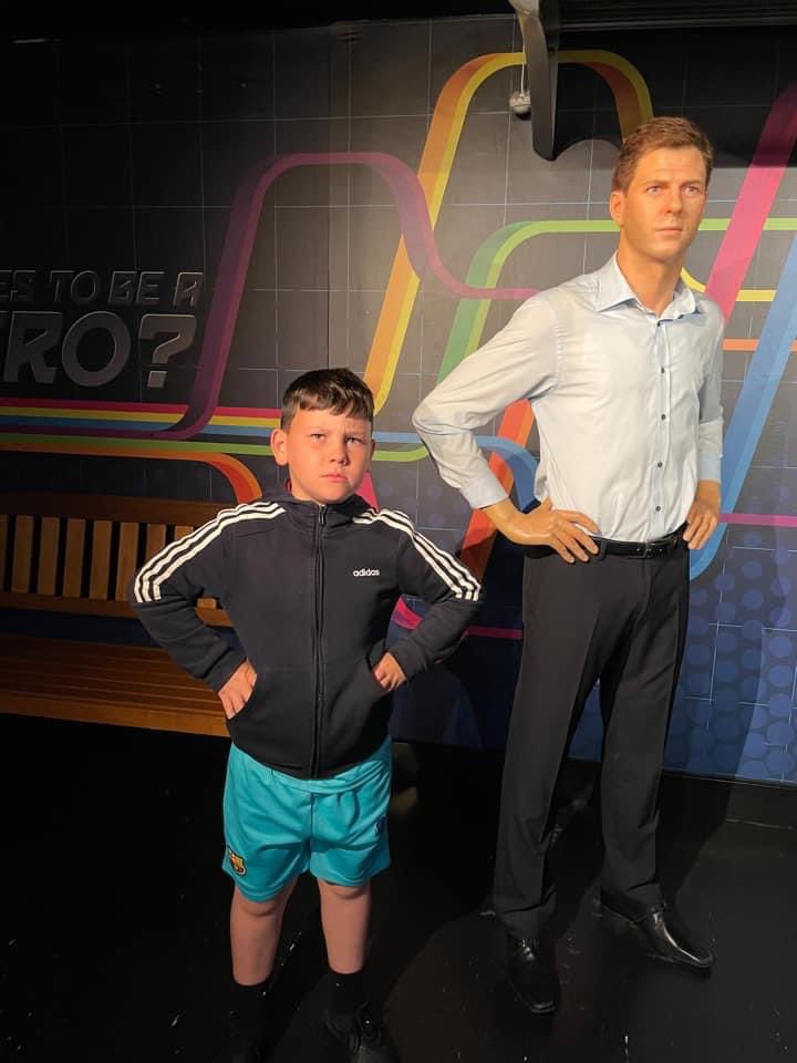 pstjfc's tweet photo. WHO WE ARE - A busy week for U7s Joel who met Steven Gerrard at Madam Tussaud’s and also attended a leaving party for U7s Coach Chris who is relocating to Scotland.

#PSTonTour #WhatAClub #PST 
💛⚽️💙 https://t.co/d0lm2Q17oa