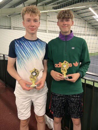 Congratulations to Finn Logue and his partner Harry on winning the Liverpool G3 U18 doubles title (see picture)! Finn was also runner-up both in U18 singles and U16 doubles with Max Lukas. Finn then went to the Wigan G3 where he was runner-up in the U18 doubles. Great results!