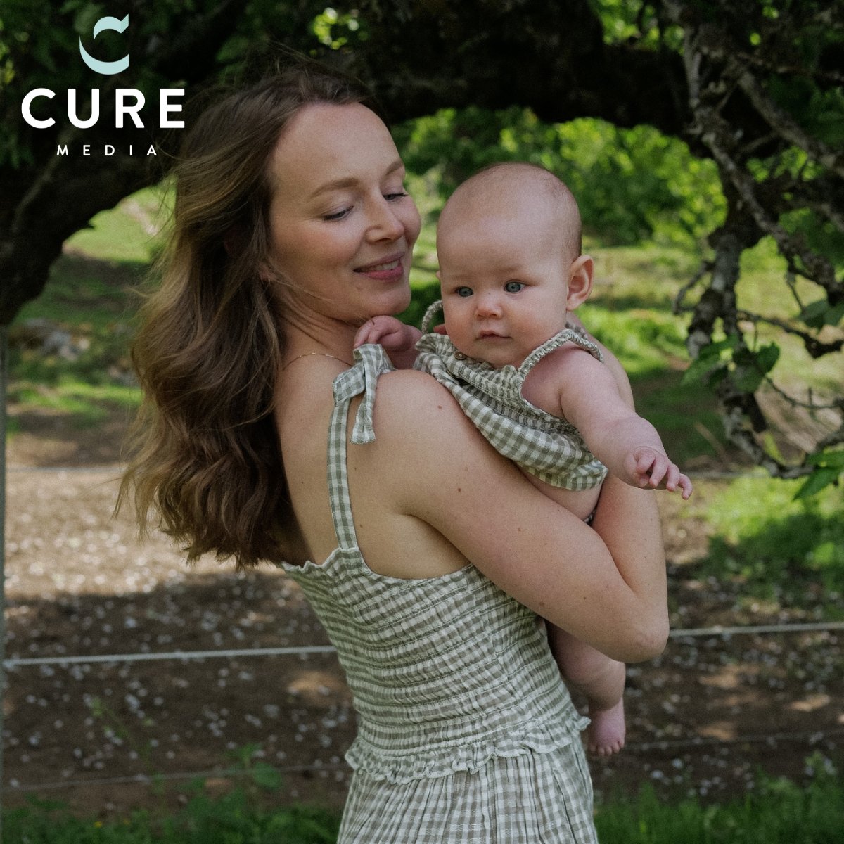 There's no summertime sadness at Cure Media HQ 🌞 
Not when we're looking back at some of the gorg #influencer marketing content from our Newbie (by <a href="/DesignbyKappAhl/">Kappahl official</a>) collaboration, sharing their Warm Sun collection 😍