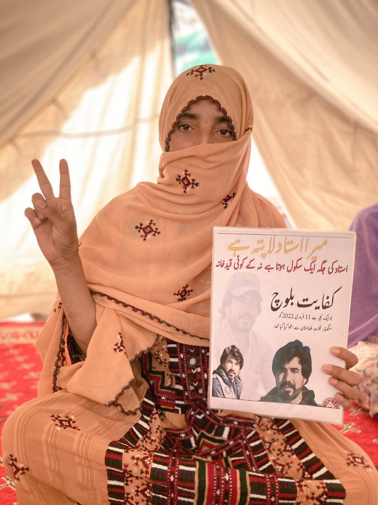 baloch_mahdam's tweet photo. جدوجہدکبھی رائیگاں نہیں جاتی
مزمہت زندگی ہے ......... 
#karinkafiyat 
#Balachistan https://t.co/RWpaDsWyWI