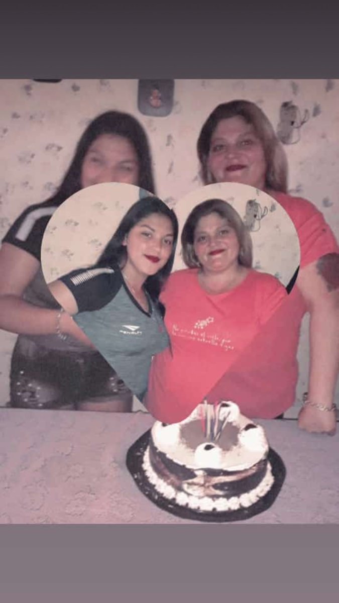 Otro 02/3 sin vos MAMA cuanta falta me haces no sabes cuanto te extraño Mama, deseo tanto poder volver ah verte por una ultima vez😥 quiero sentir tu ultimo TE AMO HIJA tu ultimo abrazo besos, todo de vos Mama, donde quieras que estes te mando muchos besos al cielo😥😥
