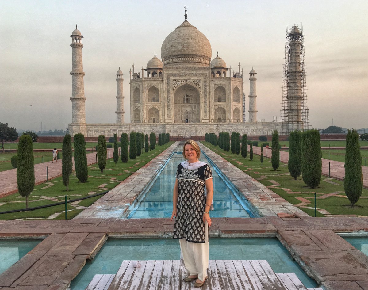Breathedreamgo's tweet photo. What's so special about the Taj Mahal? 

I've been to the Taj Mahal at least 6 times. I was truly awestruck when I walked through the gate and beheld the famous building for the first time.

1/3

#IndiaTravel #IndiaforBeginners #tajmahal #incredibleindia #indiatourism #indiatour https://t.co/Y94Wz4Pc20