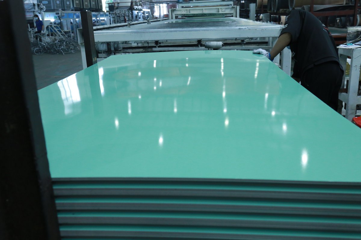 James49495684's tweet image. HLC Aluminum Composite Panel is a new type of material made of surface-treated and painted aluminum as the surface, polypropylene, polypropylene plastic mix as the core layer, after a series of process composite.
#ACMPanel   #Wallboards #Furniture