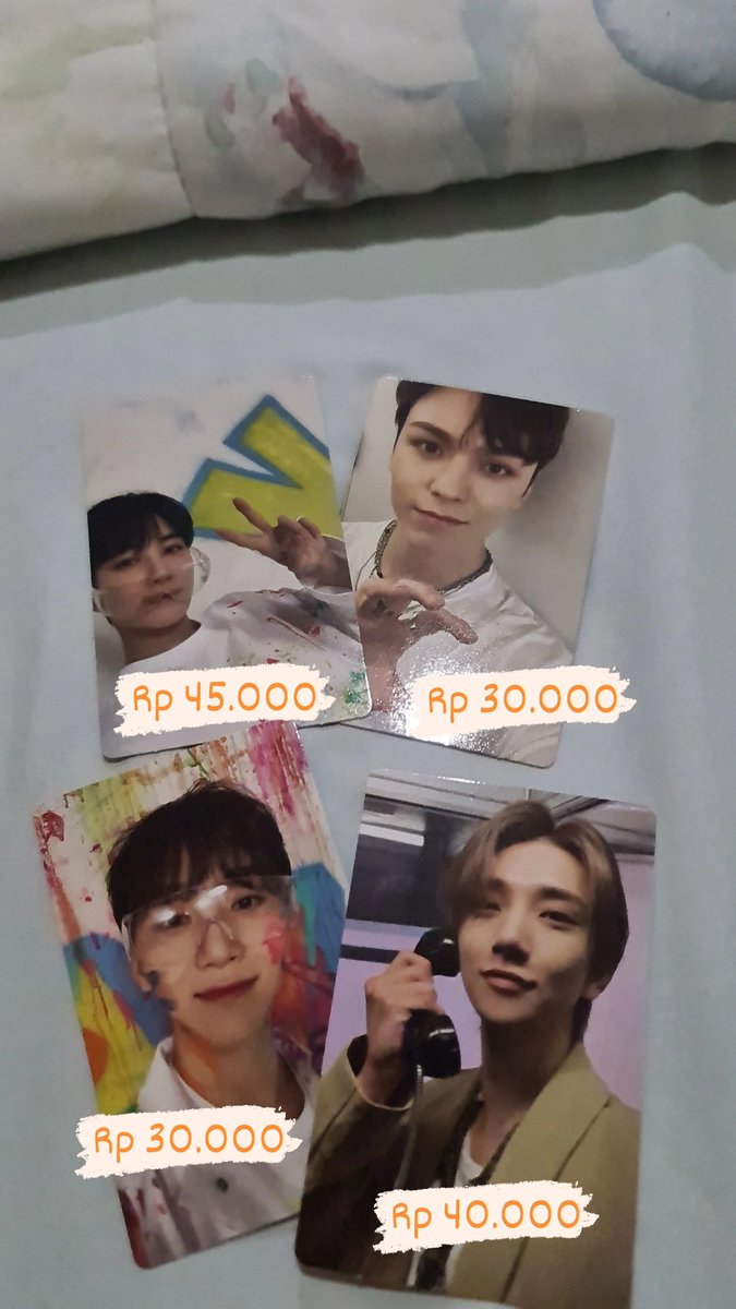 Bambig1rl's tweet photo. WTS (INA only)

PCs from Seventeen FTS Carat Ver

Jeonghan: Rp 45.000
Vernon: Rp 30.000 
Seungkwan: Rp 30.000
Joshua: Rp 40.000

DM if interested 😊  
#SEVENTEEN #photocardsvt #FacetheSun https://t.co/tvnMSKuICN