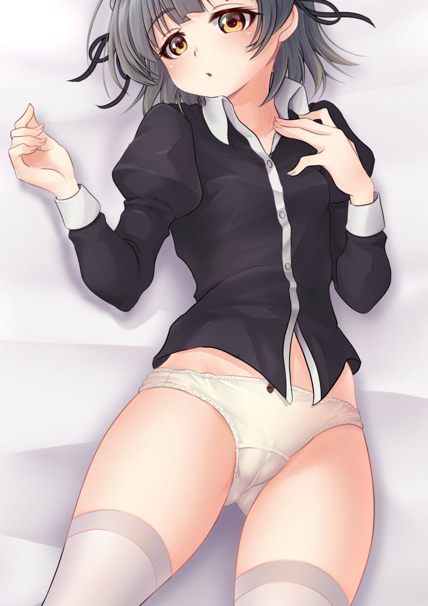 #パンツの日 
我未だ至高のパンツを描くに至らず 