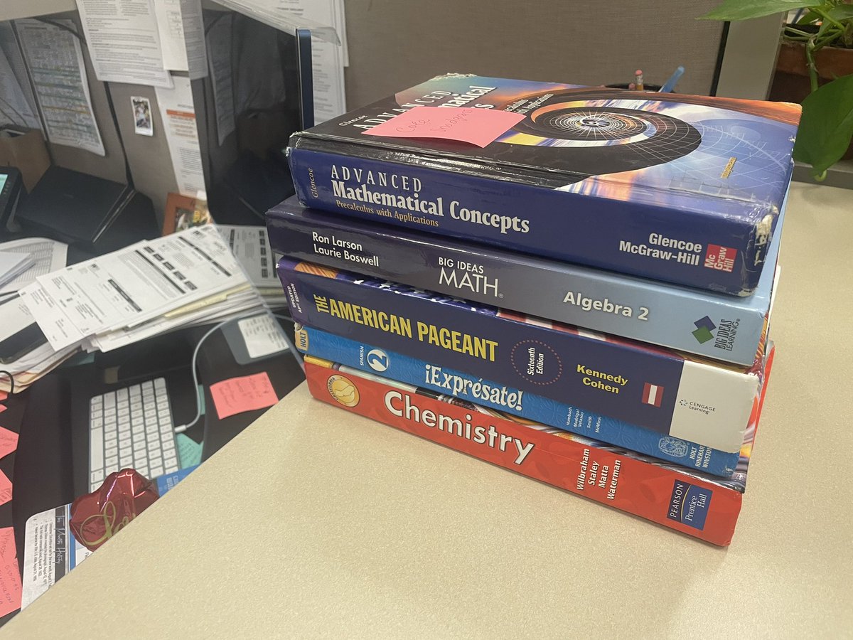 I’m a principal a second time at 1:1 macbook School. What are these doing here? Our work is never done. @anotherschwab @jcorippo @golfstud #edtech #edtechchat #pbl #deeperlearning #projectbased #ditchthattextbook