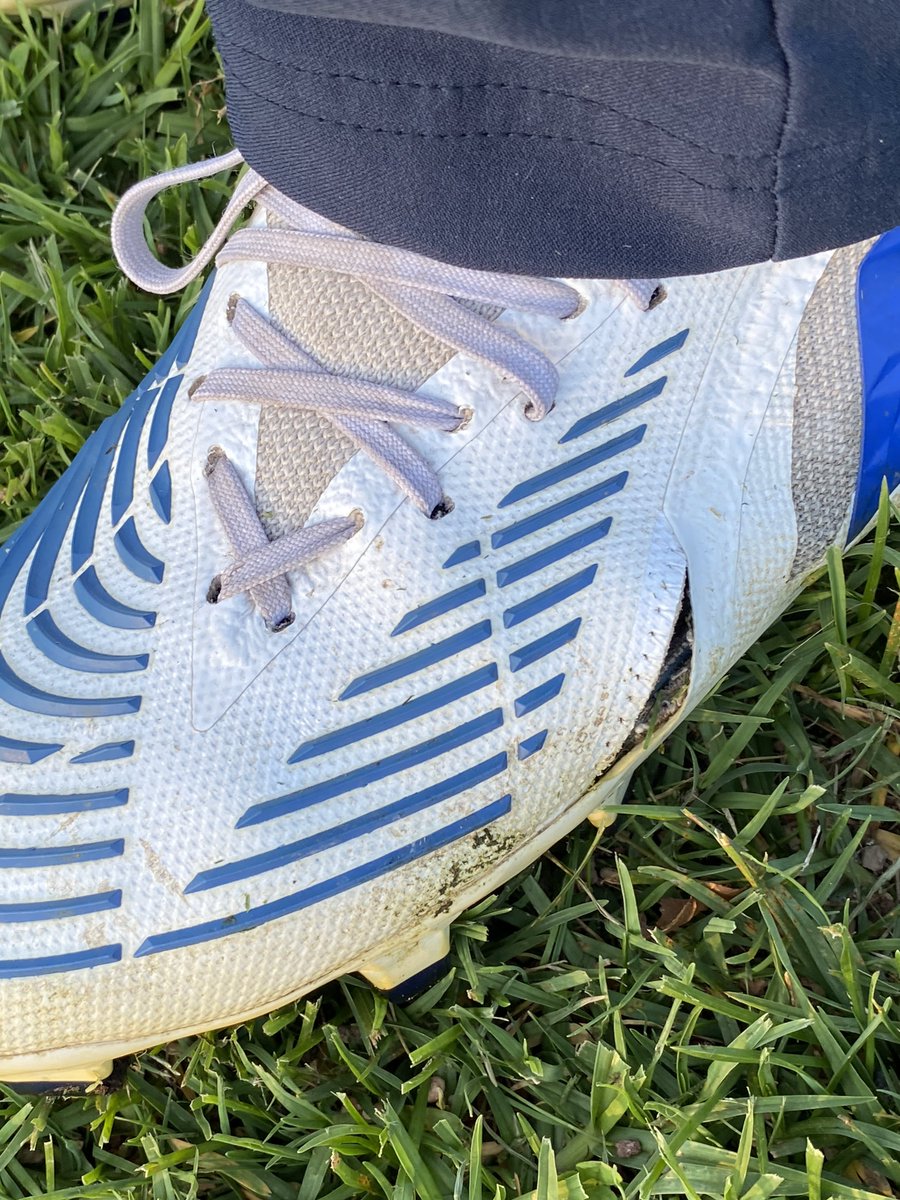 Yo, <a href="/adidas/">adidas</a> what the heck? I’ve had this Edge.2 pair for almost two months and they’ve already split at the seams! That’s $130 down the drain. 😡