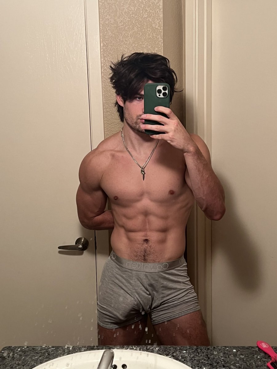 Wyatt on twitter goodnight 