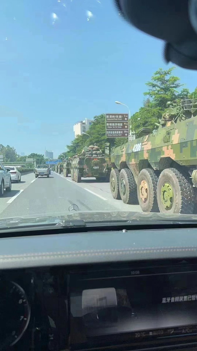 Sweetpanjin's tweet photo. We never afraid of war！#Taiwan https://t.co/VE6FMmyEIf