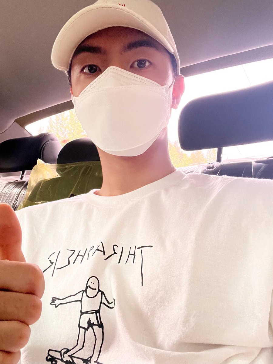 kanghyunthings's tweet photo. 💜🫧 https://t.co/FqiGkWQcct