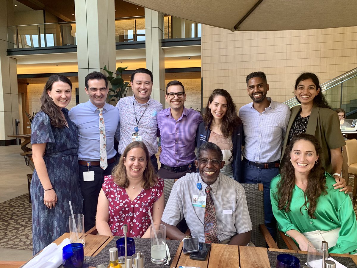 A lovely lunch with <a href="/IntMedAbel/">E. Dale Abel</a> to talk about all things teaching ✏️, scholarship 🔍, and leadership 🙋‍♀️for residents at <a href="/UCLAHealth/">UCLA Health</a> - thank you for listening to us and for the laughs!