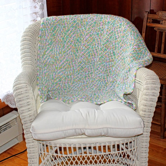 eeecrafter's tweet photo. Crocheted Baby Blanket In https://t.co/zjYnwMiY1s via @EtsySocial #fabricshop #handmade #babyblanket #babygift https://t.co/jtFIWuNE8B