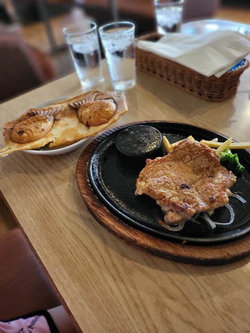 Twitterのコスプレ画像27