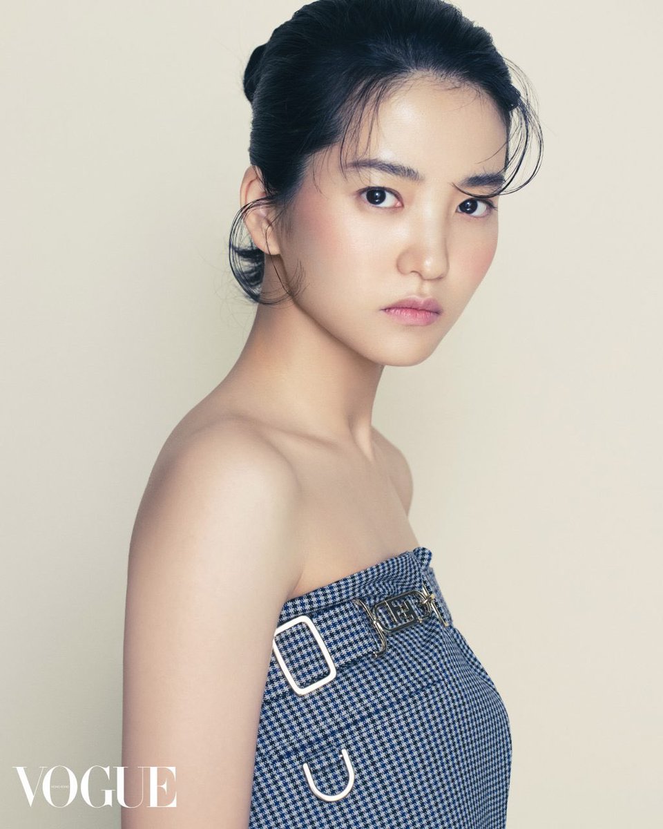 winterflowermp4's tweet photo. MISS KIM TAERI https://t.co/kNU7oZrcRq