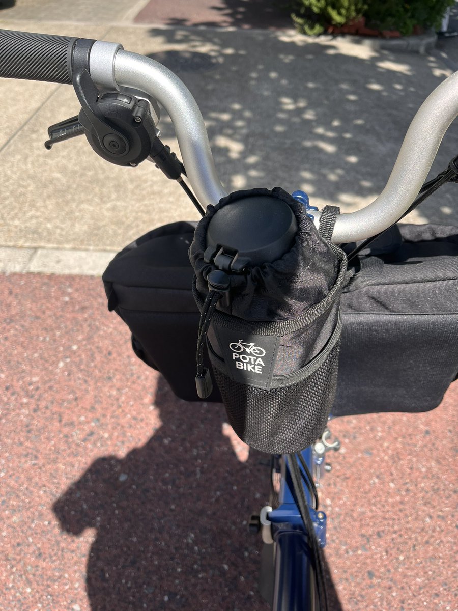 takahon_bro's tweet photo. 久しぶりにポタバイクのドリンクホルダーをつけてポタリング。
この時期は水分補給は大事だからね🥵💦 https://t.co/gC8hMJZjJC