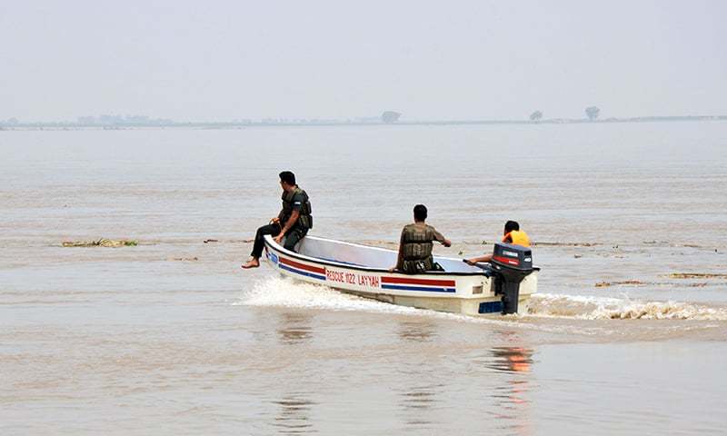 fibercastpk's tweet photo. Flood Relief Boats
Inflatable Boats
OBM Engines
WApp 03161837837 
.
#fibercastpk #FloodRelief #frpinstitute #frckhi #releifcamp #gfrcpk #zameen2ghar #rescue #climatechange #flooding #FloodRelief #flood #armyrelief #lifejacket  #flooding #boats #armyrelief #lifejacket #buoys #safe https://t.co/yiItQGWfog