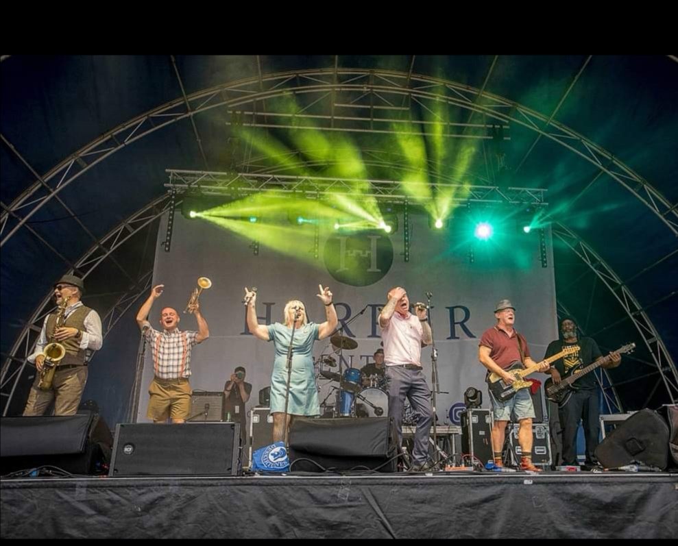 dekkertone's tweet photo. The band played there biggest gig so far at Bedford River Festival. 22.....and wot a day https://t.co/zAaCfYFY3H