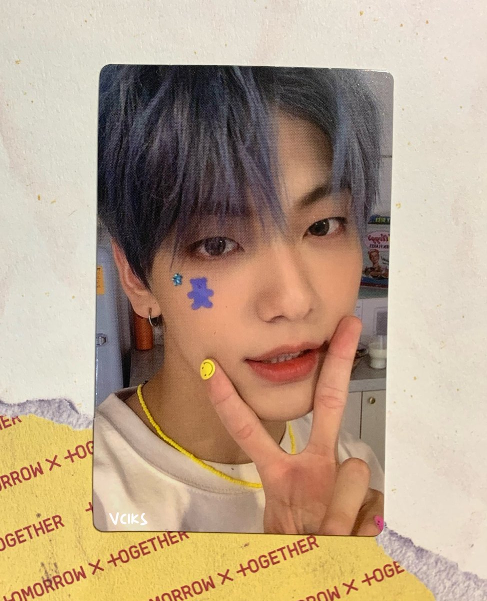vclks's tweet photo. wts / want to sell / lfb

★ txt soobin r minisode 1 blue hour bundle with girlgroup poca &amp; album on 2nd pict

• PRICE : https://t.co/LY2ybs8390 for all

surabaya , jatim
— splitpay only
— pc condition stated on 2nd pict
— shopee freeong xtra https://t.co/yeaq09GhDx
