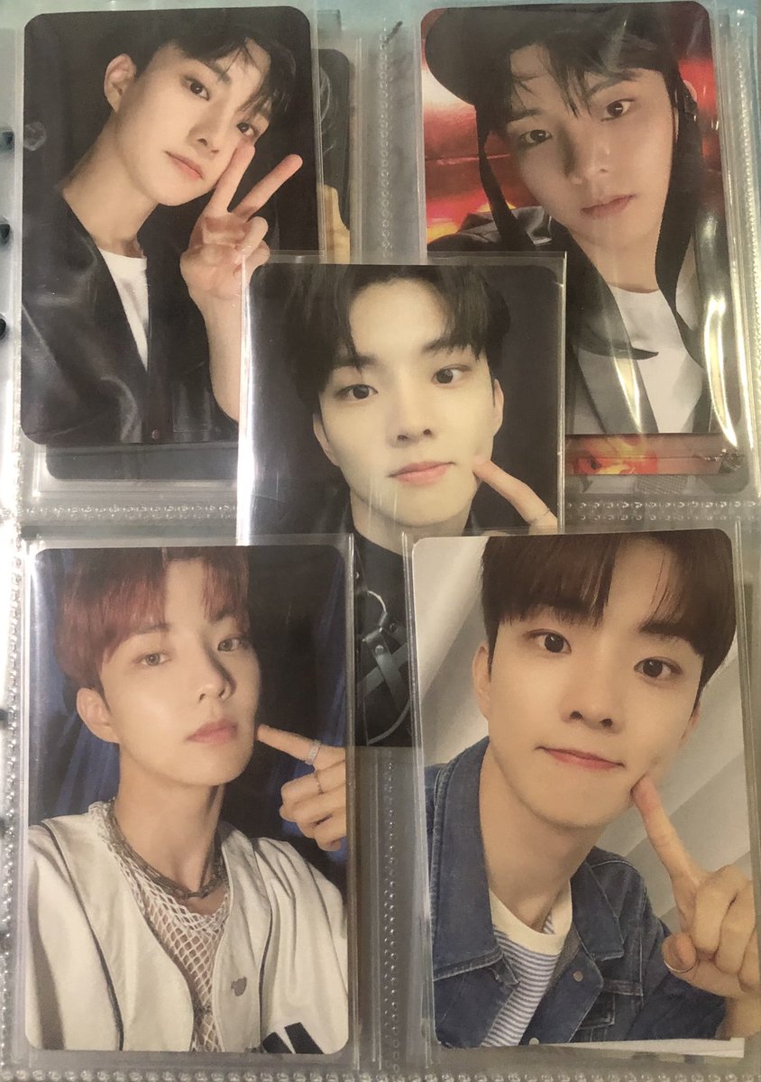 flwrwonhan's tweet photo. #flwrwonhannouncements
late feedback but changmin came home the other day! grabe yung kiligz sa pcs na ito huhu thank you po @vitalkyu for the vv smooth transaction >< sobrang lumevel up po yung q collection ko HAHAHA until next time po!
{ #vitalkyufeedbacks } https://t.co/TBQpOpDLrV