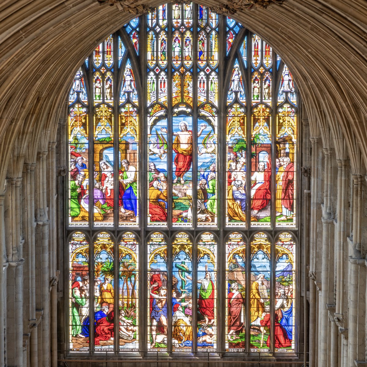 ❗ Reminder - Don't Miss❗

Tomorrow, our specialist guided tours are about ..

- The amazing stained glass here at the cathedral 
- Martha the Monastery Maid and the Benedictine monks.

Book here &gt; cathedral.org.uk/whats-on/event…
