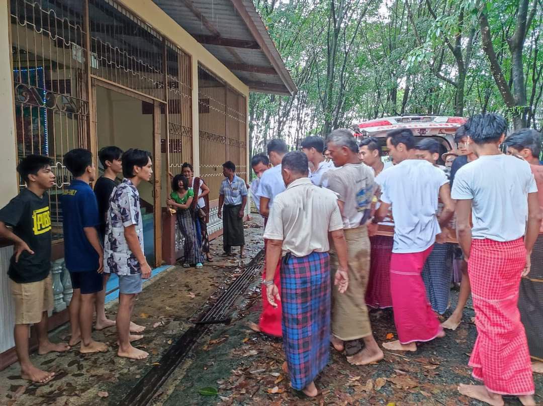 A man who had been shot dead by SAC police force in Lamaing tsp, Yay, Mon state on 31st July was reported to be a philanthropist.  
#OurGovernmentNUG #2022Aug2Coup #WhatsHappeningInMyanmar