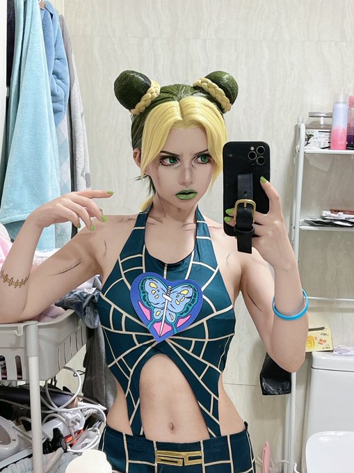 Twitterのコスプレ画像18