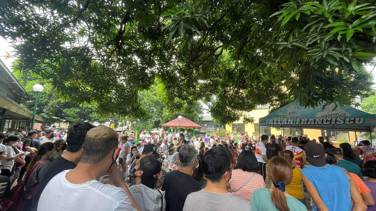 BH_Partylist's tweet photo. Marami na namang mga kababayan natin mula sa Dist. 2-6 ng QC ang nakinabang sa isinusulong nating tulong.
Sa pakikipagtulungan sa DOLE ay mas lalo nating pagsisikapang mas marami pa ang ating maabot ng serbisyong ito. #BHPartylist #AksyonerangKongresista #CongBH #DOLE #TUPAD https://t.co/lwH952YPNO