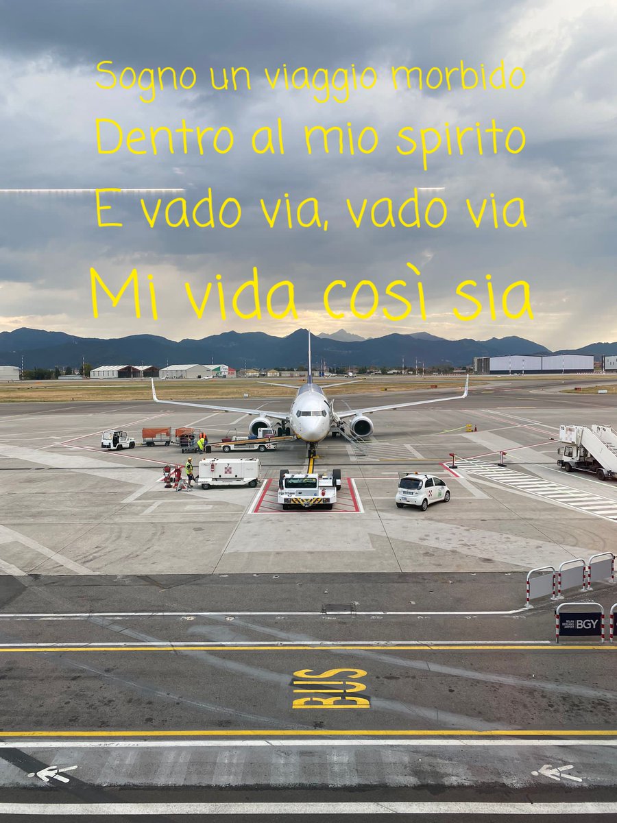 oddo_sabrina's tweet photo. Sogno un viaggio morbido
Dentro al mio spirito
E vado via, vado via
Mi vida così sia
#rotolandoversosud
https://t.co/LnAYEVEmCs https://t.co/VivYhLDZ1Z