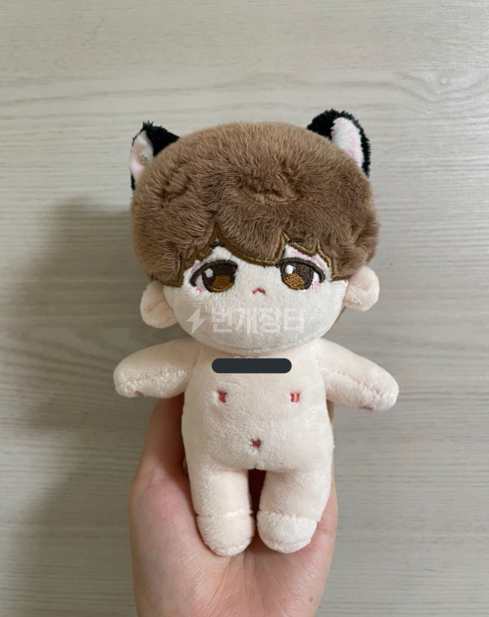 buDOLLS's tweet photo. 🗒 Interest Check 🗒

🧸 15cm Yoongi Suga Doll
🏷 ₱2,100 + lsf  
🗓 accepts 70% DP; remaining before ship out from KR
💌 DM if interested 

✘ time wasters
✘ cancellations once secured

#jikooksobsbuDOLLS https://t.co/dEeCcu91Co