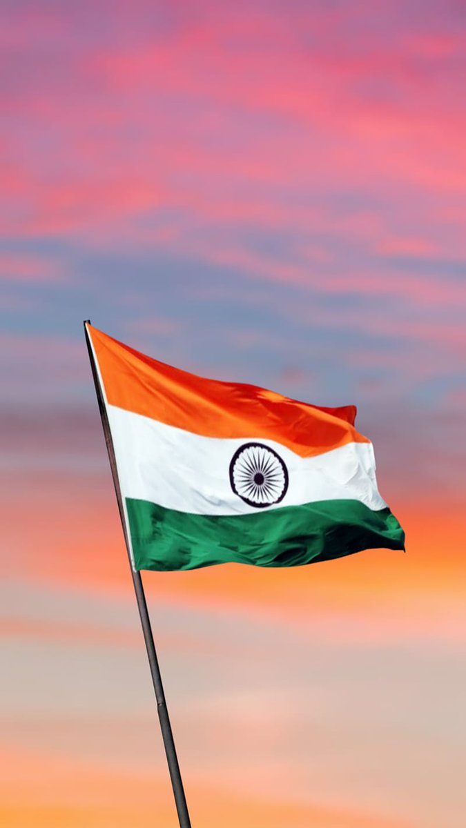 rahulpanditrss's tweet photo. मा.प्रधानमंत्री श्री Narendra Modi ji के निर्देश अनुसार अपनी प्रोफ़ाइल फ़ोटो में तिरंगा लगा लिया।आप सभी युवाओं से आग्रह है की आप भी अपनी प्रोफ़ाइल फ़ोटो में तिरंगा लगाए।🇮🇳🇮🇳 https://t.co/YsHaLJn3lm