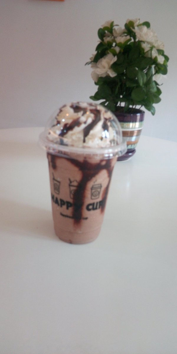 tinxcathy's tweet photo. A day of being a fan girl 🫶❤️ finally Meron ng Happy Cup dto you never failed us @Mscathygonzaga sarap my birthday wish nung July 30 natupad na 🙈❤️ soon may picture n tayo together from now eto Muna 
#HappyCup https://t.co/kshyqLfSyS