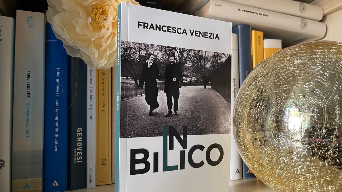 “In bilico” è un romanzo bellissimo, originale, da leggere tutto d’un fiato.

amzn.to/3zQcbaQ
#libri #romanzi #libriconsigliati #francescavenezia