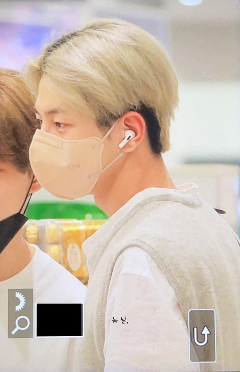 bmdaysz's tweet photo. 220801 LHR 🤍

#골든차일드 #GoldenChild
#최보민 #보민 #BOMIN https://t.co/3nebL93SBo