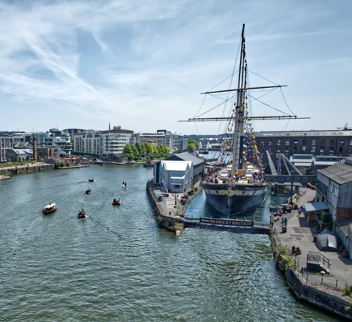 Nickspixonline's tweet photo. Some Pictures from
@BristolHarbFest
#landscapephotography #landscape_lovers
#landscape_captures
#landscapeloverz #landscape_capture
#landscapephotographer #earthlandscape #landscapestyles #photographer #ig_photooftheday
#iggallery #bristolharbfest #SSgreatBritain https://t.co/qSlpbqRnst