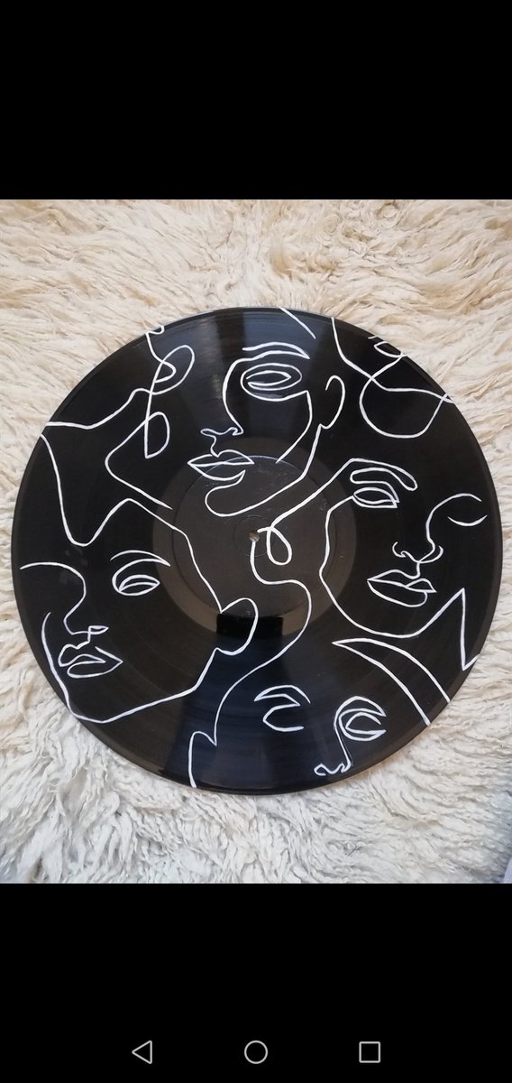 claravinyle's tweet image. 