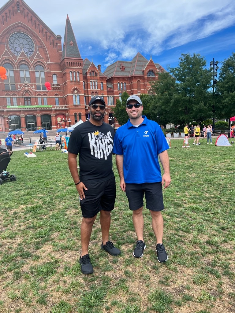 Joint owner Kevin Lee Aldridge representing the Kings at the YMCA of Greater Cincinnati’s Healthy Kids Day located in Downtown Cincinnati this past weekend.  Both organizations are teaming up…stay tuned. #DownWithOHKings #YMCA #cincinnati
