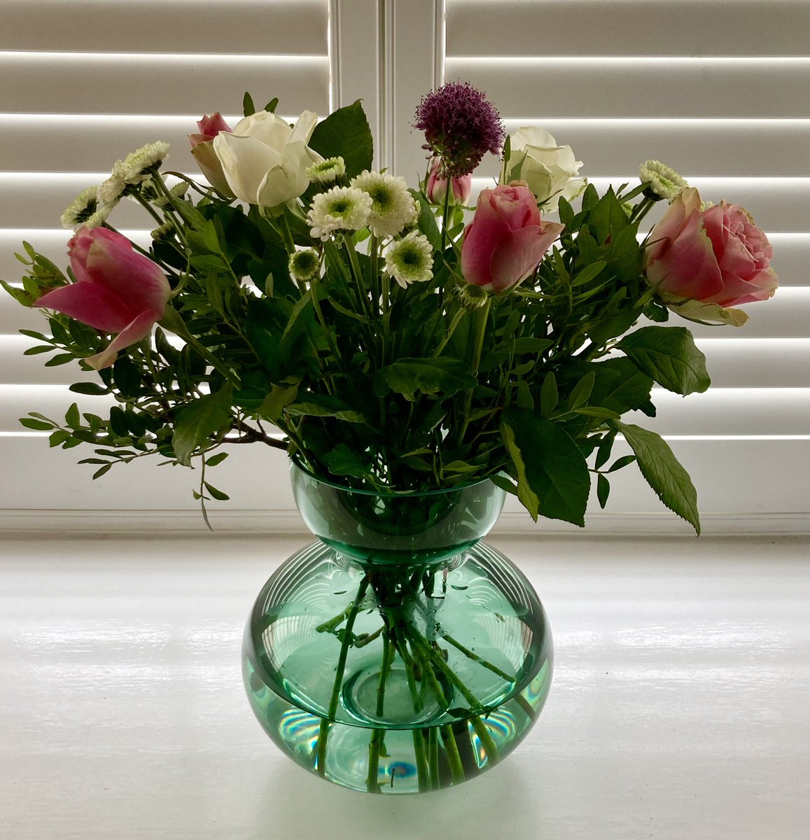 Thank you to my <a href="/SpiritHealthUK/">Spirit Health</a> family for the beautiful bouquet of flowers and vase. Such a lovely surprise, made my day