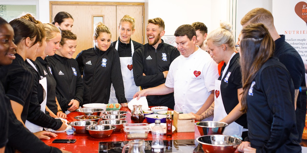 We’re still buzzing from the @Lionesses' epic 2-1 victory on Sunday. Back in 2018, we welcomed some of the squad to a cookery class for our client @maplecanadauk. Here are some throwback snaps featuring @hannahhampton_ and @_JessCarter, as well as Germany's @berger_ann ⚽