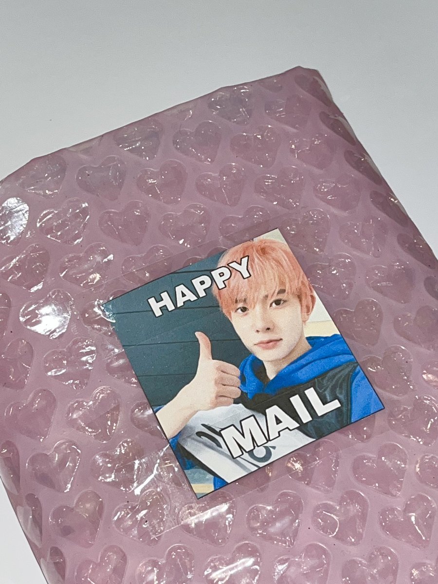 ellemails's tweet photo. . . new packing materials 💭🩰 https://t.co/lgRzoFFhQ7