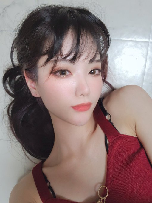 コスプレイヤーしろさきのTwitter画像9
