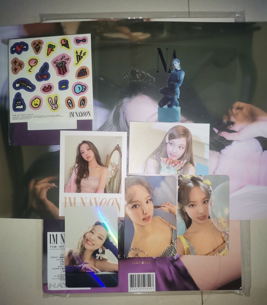twiceheavenph's tweet photo. Wts Lfb

Own pull Im nayeon album 
Unsealed Complete Inclusion with Jyp Pob and Withmuu pc
Nayeon Balloon 

Dm  nyo nalang po kayang nyong price. Yung makatarungan po sana https://t.co/5XLzBH0voU
