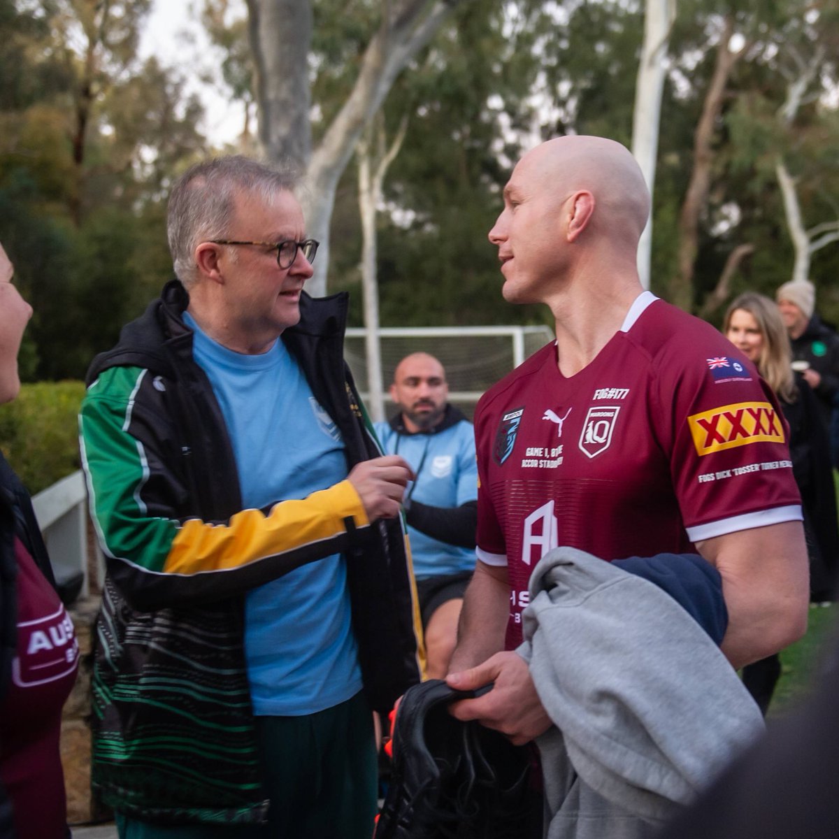 David Pocock (@davidpocock) on Twitter photo Thank you PM <a href="/AlboMP/">Anthony Albanese</a> for coming across to the Senate for my first speech.
📸: AusPic & <a href="/karleenminney/">karleen minney</a> Thank you PM <a href="/AlboMP/">Anthony Albanese</a> for coming across to the Senate for my first speech.
📸: AusPic & <a href="/karleenminney/">karleen minney</a>