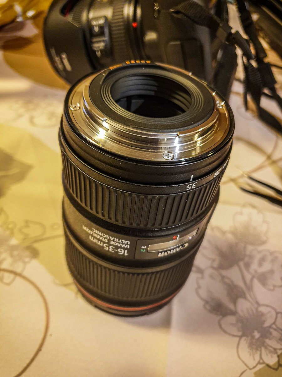 sol_robertots's tweet photo. #canonphotography #canonlensrepair #madeiraisland #portugal #robertosolphotography #sigmalenscleaning #DSLR #dslrmaintenance https://t.co/c2VQYX7mFC